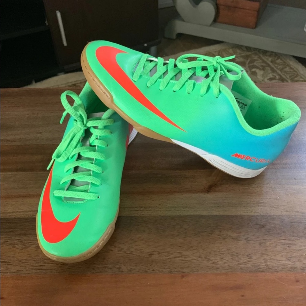 Nike